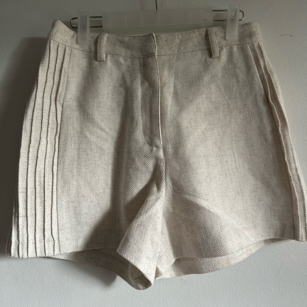 Women's Cream Shorts Ronny kobo